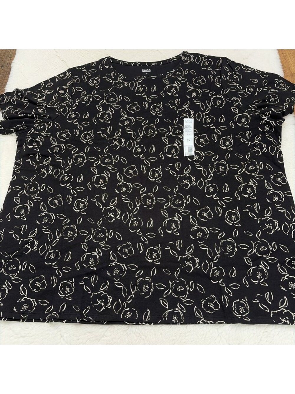 Croft And Barrow Womens NWT Classic Tee 3X Black Floral